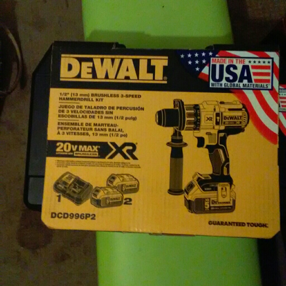 Dewalt brushless 3-speed hammerdrill